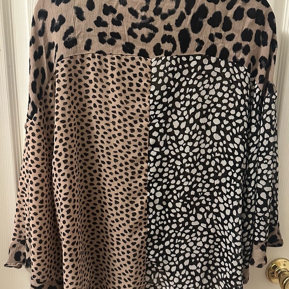 UMGEE Leopard Print Women's Top - Picture 3 of 4